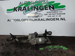 Gebruikte Ruitenwismotor + Mechaniek Opel Corsa D 1.2 16V Prijs € 35,00 Margeregeling aangeboden door Autosloperij Kralingen B.V.