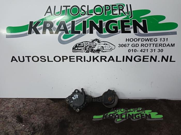 Gebruikte Spanrol Multiriem Peugeot 207/207+ (WA/WC/WM) 1.4 16V VTi Prijs € 19,99 Margeregeling aangeboden door Autosloperij Kralingen B.V.