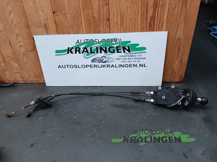Gebruikte Schakelkabel Versnellingsbak Fiat 500 (312) 1.2 Prijs € 49,99 Margeregeling aangeboden door Autosloperij Kralingen B.V.