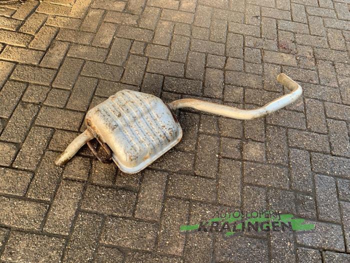 Gebruikte Uitlaat Einddemper Ford Mondeo II Wagon 2.0i 16V E2/96 EEC Prijs € 40,00 Margeregeling aangeboden door Autosloperij Kralingen B.V.