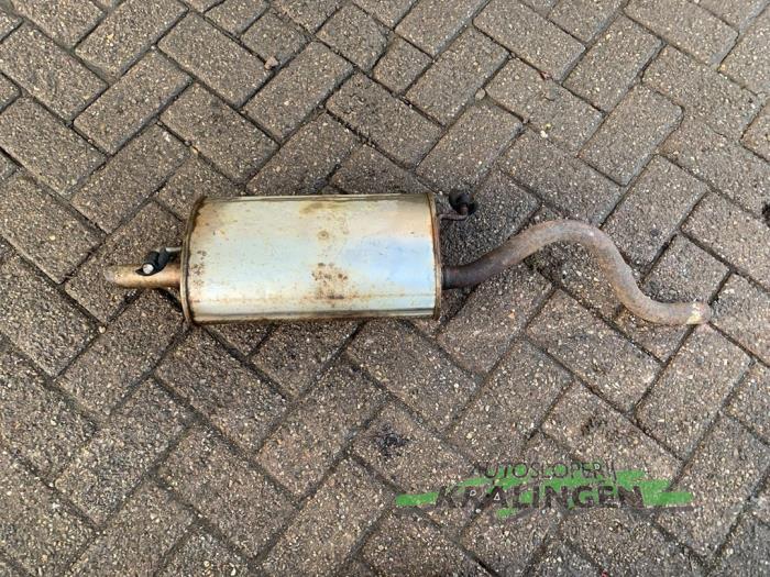 Uitlaat Einddemper van een Ford Ka I 1.3i 2006