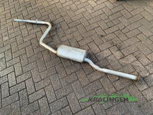 Gebruikte Uitlaat Middendemper Ford Mondeo II Wagon 2.0i 16V E2/96 EEC Prijs € 40,00 Margeregeling aangeboden door Autosloperij Kralingen B.V.