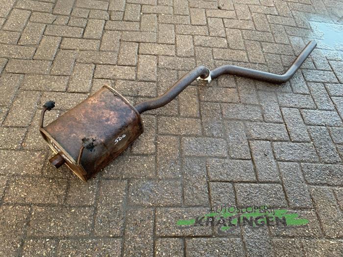 Gebruikte Uitlaat Einddemper Fiat 500 (312) 1.3 MJTD 16V Prijs € 25,00 Margeregeling aangeboden door Autosloperij Kralingen B.V.