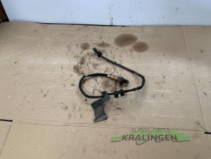 Gebruikte Lambda Sonde Volvo V70 (SW) 2.4 T 20V Prijs € 19,99 Margeregeling aangeboden door Autosloperij Kralingen B.V.