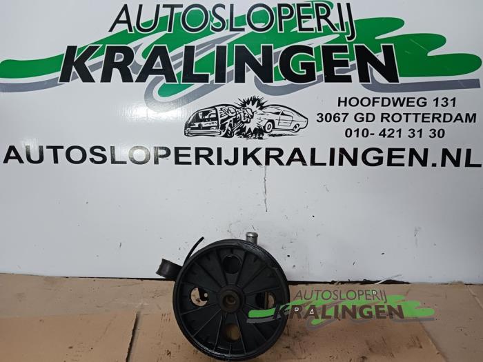 Gebruikte Servopomp Volvo S80 (TR/TS) 2.9 SE 24V Prijs € 24,98 Margeregeling aangeboden door Autosloperij Kralingen B.V.