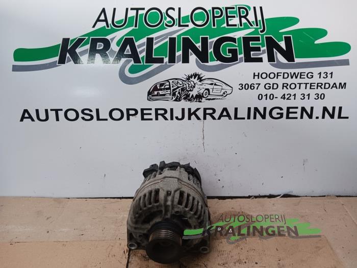 Gebruikte Alternator Opel Meriva (A) 1.6 16V Prijs € 50,00 Margeregeling aangeboden door Autosloperij Kralingen B.V.