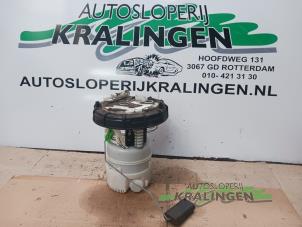 Gebruikte Benzinepomp Peugeot 308 (4A/C) 1.6 VTI 16V Prijs € 24,99 Margeregeling aangeboden door Autosloperij Kralingen B.V.