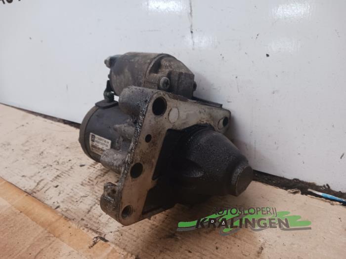 Startmotor van een Peugeot 308 (4A/C) 1.6 VTI 16V 2008