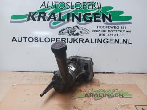 Gebruikte Pomp Servo Peugeot 308 (4A/C) 1.6 VTI 16V Prijs € 19,99 Margeregeling aangeboden door Autosloperij Kralingen B.V.