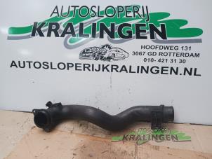 Gebruikte Intercooler Buis Alfa Romeo 159 Sportwagon (939BX) 1.9 JTDm Prijs € 50,00 Margeregeling aangeboden door Autosloperij Kralingen B.V.