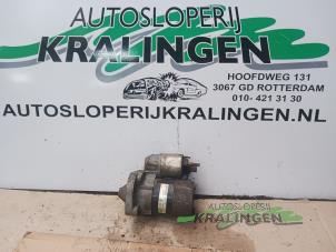 Gebruikte Startmotor Renault Clio II (BB/CB) 1.4 16V Prijs € 24,98 Margeregeling aangeboden door Autosloperij Kralingen B.V.
