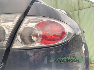 Gebruikte Achterlicht rechts Mazda 6 Sport (GG14) 2.0 CiDT HP 16V Prijs € 25,00 Margeregeling aangeboden door Autosloperij Kralingen B.V.