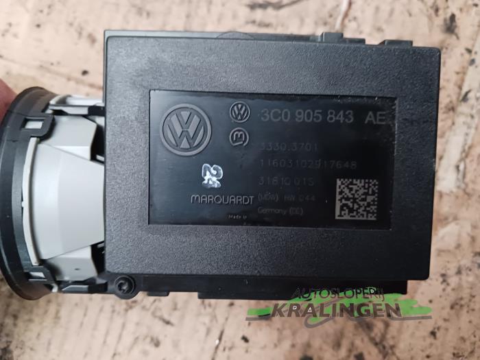 Kontaktslot elektronisch van een Volkswagen Passat Variant (365) 1.4 TSI 16V 2012