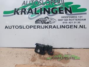 Gebruikte Schakelaar achterklep Opel Meriva 1.6 16V Prijs € 35,00 Margeregeling aangeboden door Autosloperij Kralingen B.V.