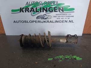 Gebruikte Schokdemper links-voor Peugeot Bipper (AA) 1.4 HDi Prijs op aanvraag aangeboden door Autosloperij Kralingen B.V.
