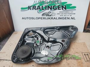 Gebruikte Raammechaniek 4Deurs rechts-achter Volkswagen Passat Variant (365) 1.4 TSI 16V Prijs € 40,00 Margeregeling aangeboden door Autosloperij Kralingen B.V.
