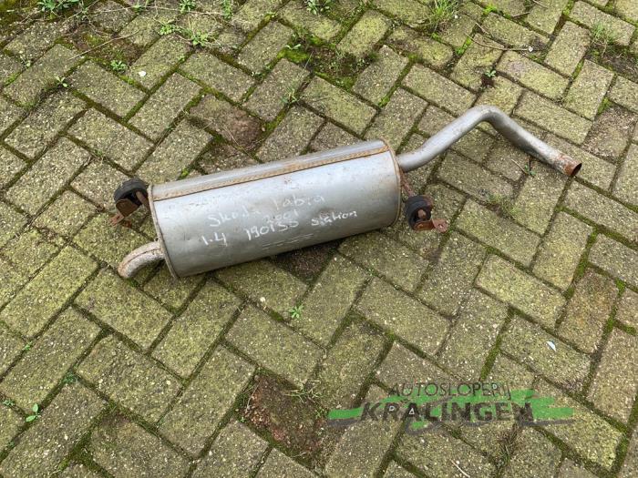 Gebruikte Uitlaat Einddemper Skoda Fabia (6Y5) 1.4i 16V Prijs € 40,00 Margeregeling aangeboden door Autosloperij Kralingen B.V.