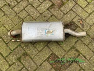 Gebruikte Uitlaat Einddemper Volkswagen Golf III (1H1) 1.6 CL Prijs € 35,00 Margeregeling aangeboden door Autosloperij Kralingen B.V.