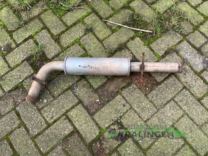 Gebruikte Uitlaat Middendemper Volkswagen Golf IV (1J1) 1.8 20V Prijs € 25,00 Margeregeling aangeboden door Autosloperij Kralingen B.V.
