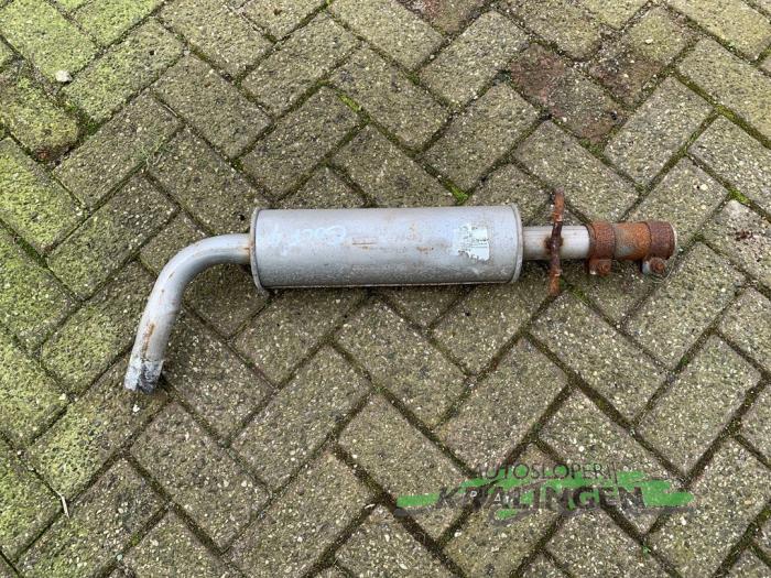 Gebruikte Uitlaat Middendemper Volkswagen Golf IV (1J1) 1.6 16V Prijs € 25,00 Margeregeling aangeboden door Autosloperij Kralingen B.V.