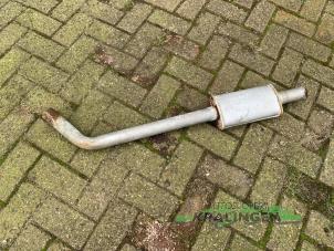 Gebruikte Uitlaat Middendemper Renault Scénic I (JA) 1.6 16V Prijs € 25,00 Margeregeling aangeboden door Autosloperij Kralingen B.V.