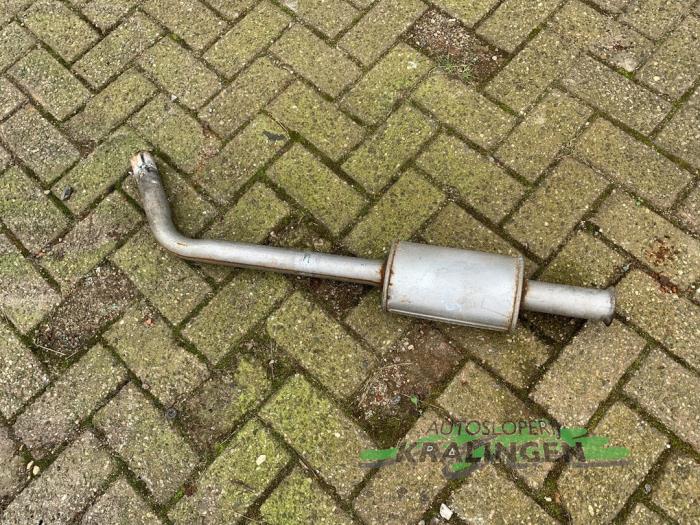 Gebruikte Uitlaat Middendemper Renault Scénic I (JA) 1.6 16V Prijs € 25,00 Margeregeling aangeboden door Autosloperij Kralingen B.V.