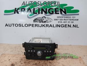 Gebruikte Radio CD Speler Opel Agila (B) 1.2 16V Prijs € 50,00 Margeregeling aangeboden door Autosloperij Kralingen B.V.