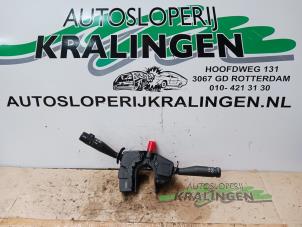 Gebruikte Schakelaar Richtingaanwijzer Ford Ka I 1.3i Prijs € 25,00 Margeregeling aangeboden door Autosloperij Kralingen B.V.