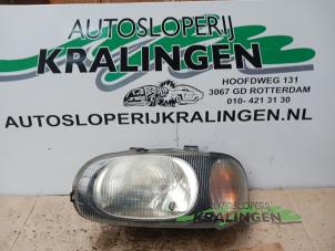 Gebruikte Linker Koplamp Suzuki Alto (RF410) 1.1 16V Prijs € 25,00 Margeregeling aangeboden door Autosloperij Kralingen B.V.