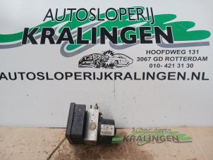 Gebruikte ABS Pomp Renault Laguna II Grandtour (KG) 1.9 dCi 100 Prijs € 40,00 Margeregeling aangeboden door Autosloperij Kralingen B.V.