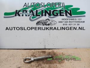 Gebruikte Sleepoog voor Volkswagen Fox (5Z) 1.2 Prijs € 10,00 Margeregeling aangeboden door Autosloperij Kralingen B.V.
