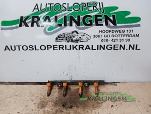 Gebruikte Injector (benzine injectie) Opel Agila (B) 1.2 16V Prijs € 50,00 Margeregeling aangeboden door Autosloperij Kralingen B.V.