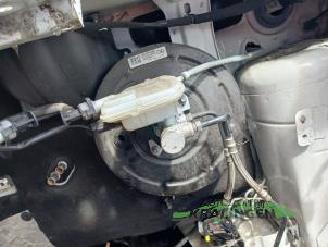 Gebruikte Rembekrachtiger Renault Trafic (1FL/2FL/3FL/4FL) 1.6 dCi 115 Prijs € 90,74 Inclusief btw aangeboden door Autosloperij Kralingen B.V.