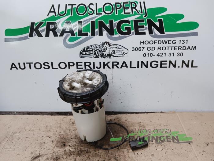 Gebruikte Tank element Pomp Renault Trafic (1FL/2FL/3FL/4FL) 1.6 dCi 115 Prijs € 90,75 Inclusief btw aangeboden door Autosloperij Kralingen B.V.