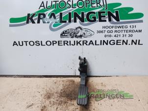Gebruikte Gaspedaalpositie Sensor Renault Trafic (1FL/2FL/3FL/4FL) 1.6 dCi 115 Prijs € 30,25 Inclusief btw aangeboden door Autosloperij Kralingen B.V.