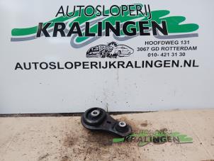 Gebruikte Motorsteun Renault Trafic (1FL/2FL/3FL/4FL) 1.6 dCi 115 Prijs € 24,19 Inclusief btw aangeboden door Autosloperij Kralingen B.V.