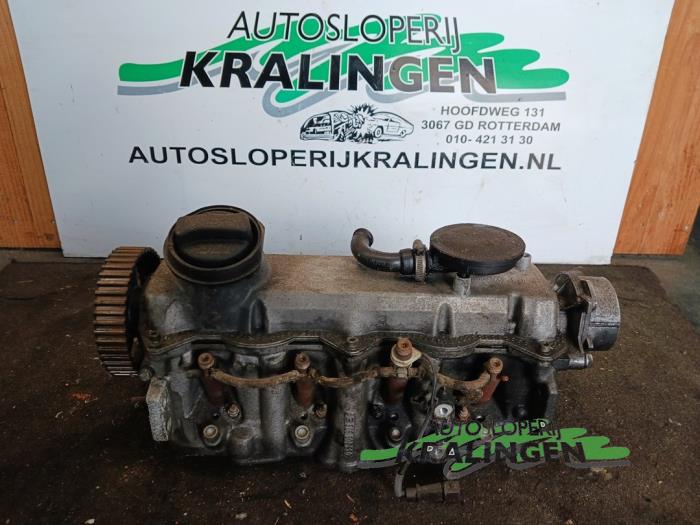 Gebruikte Cilinderkop Volkswagen Caddy II (9K9A) 1.9 SDI Prijs € 99,99 Margeregeling aangeboden door Autosloperij Kralingen B.V.