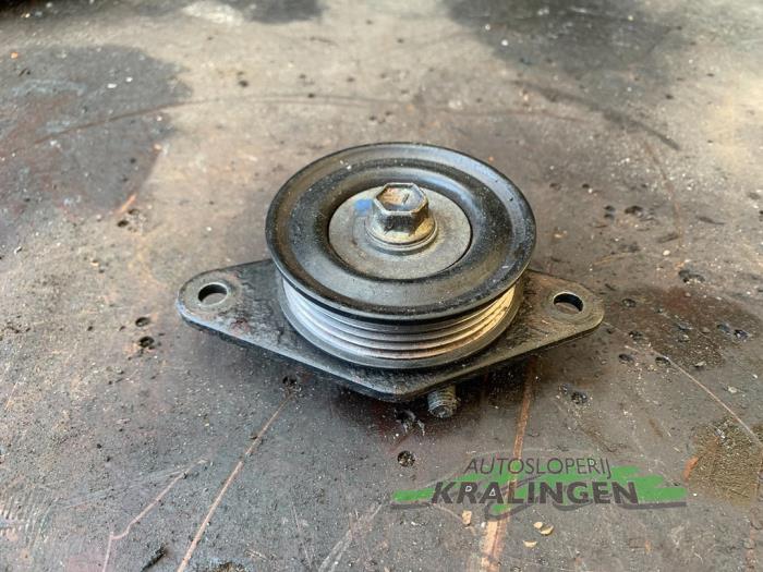 Spanrol Multiriem van een Opel Agila (B) 1.2 16V 2010