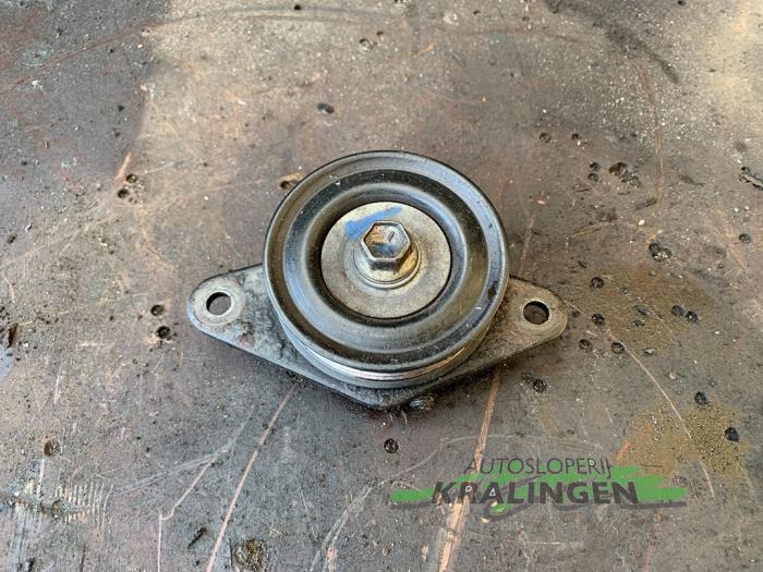 Spanrol Multiriem van een Opel Agila (B) 1.2 16V 2010