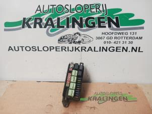 Gebruikte Zekeringkast Mini Mini Cooper S (R53) 1.6 16V Prijs € 25,00 Margeregeling aangeboden door Autosloperij Kralingen B.V.