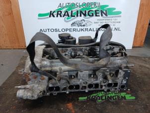 Gebruikte Cilinderkop Mercedes Vito (639.7) 2.2 111 CDI 16V Prijs € 350,00 Margeregeling aangeboden door Autosloperij Kralingen B.V.