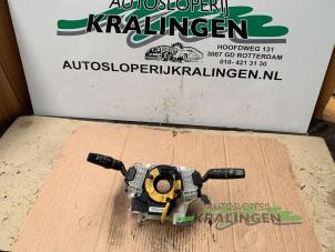 Gebruikte Stuurkolomschakelaar Mazda 3 Sport (BK) 1.6 CiTD 16V Prijs € 50,00 Margeregeling aangeboden door Autosloperij Kralingen B.V.