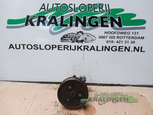 Gebruikte Servopomp Renault Master III (MA/MB/MC/MD/MH/MF/MG/MH) 2.3 dCi 16V Prijs € 75,00 Margeregeling aangeboden door Autosloperij Kralingen B.V.