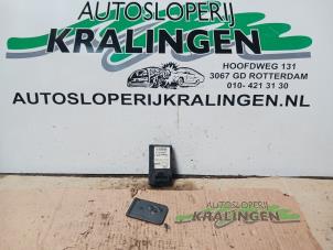 Gebruikte Kaartlezer (slot) Renault Megane II (LM) 1.6 16V Prijs € 50,00 Margeregeling aangeboden door Autosloperij Kralingen B.V.