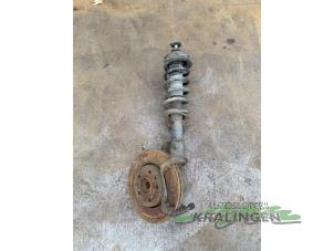 Gebruikte Mac Phersonpoot rechts-voor Renault Trafic New (FL) 1.9 dCi 100 16V Prijs € 50,00 Margeregeling aangeboden door Autosloperij Kralingen B.V.