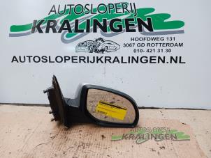 Gebruikte Spiegel Buiten rechts Hyundai i20 1.4 CRDi 16V Prijs € 50,00 Margeregeling aangeboden door Autosloperij Kralingen B.V.