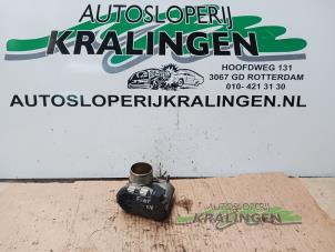 Gebruikte Gasklephuis Fiat Bravo (198A) 1.4 T-Jet 16V 120 Prijs € 50,00 Margeregeling aangeboden door Autosloperij Kralingen B.V.