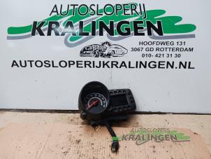 Gebruikte Kilometerteller KM Chevrolet Spark (M300) 1.0 16V Prijs € 49,99 Margeregeling aangeboden door Autosloperij Kralingen B.V.