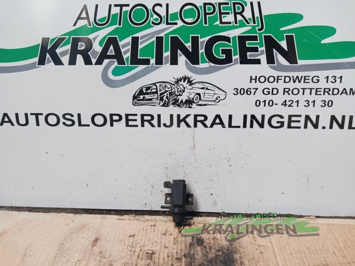 Gebruikte Turbodrukregelaar Alfa Romeo GT (937) 1.9 JTD 16V Multijet Prijs € 25,00 Margeregeling aangeboden door Autosloperij Kralingen B.V.