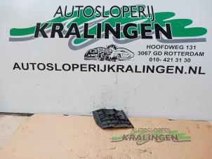 Gebruikte Bumpersteun links-achter Citroen C1 1.0 12V Prijs € 25,00 Margeregeling aangeboden door Autosloperij Kralingen B.V.